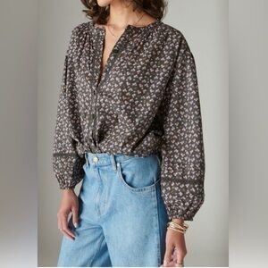New NWOT Lucky Brand 100% Cotton Floral Shirt M
